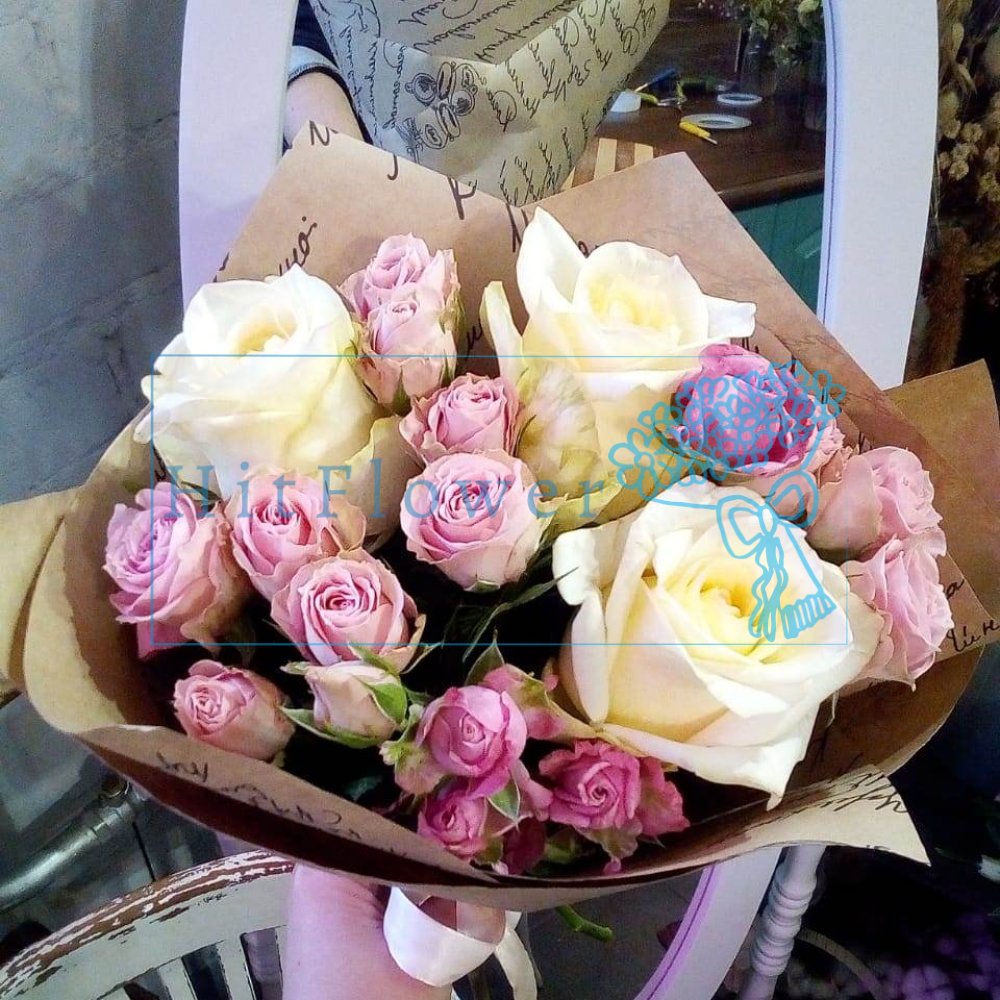 Букет цветов Магия роз Букет цветов из: Розы